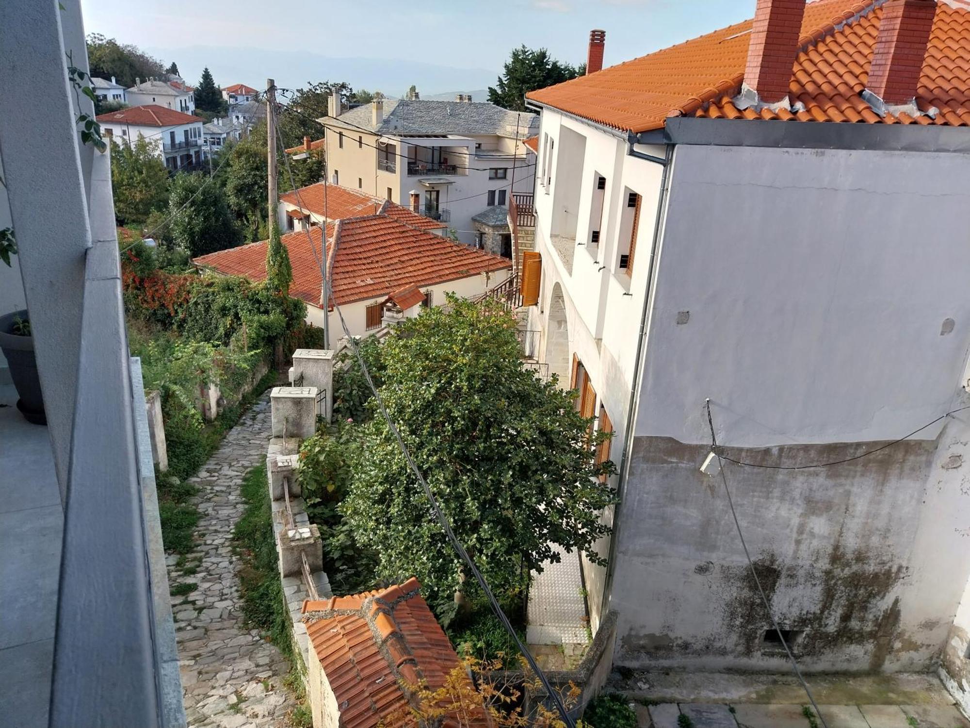Marousos Central Guesthouse Portaria  Exterior photo